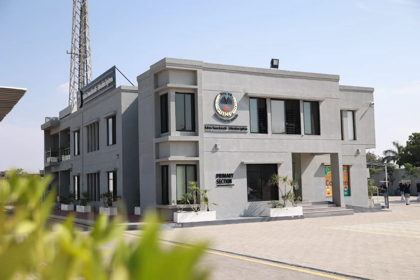 Institutional Construction